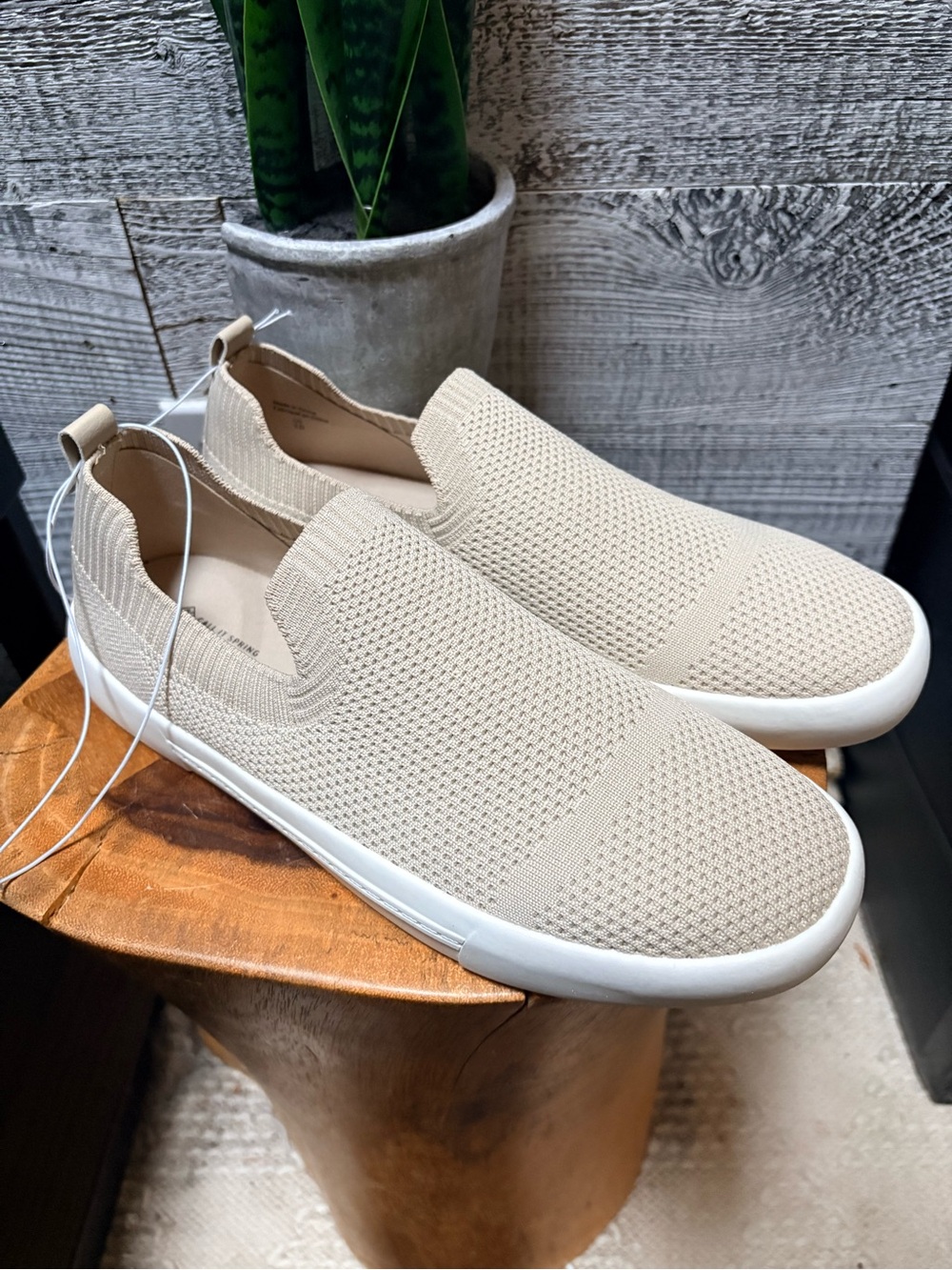 Call It Spring | NWOT Knit Vegan Slip-On Flat Shoes - Women's 8/10, Beige